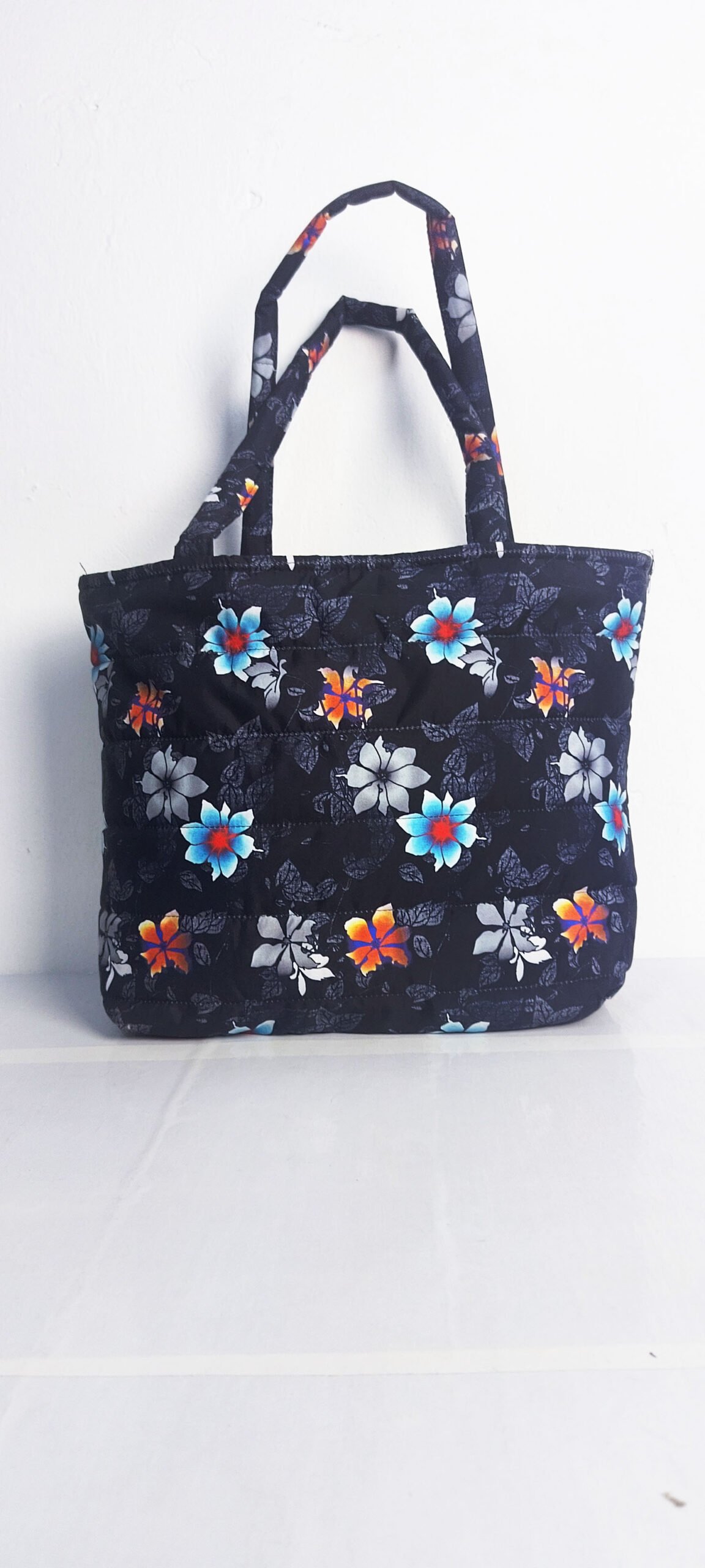 tote bag acolchado - Imagen 6