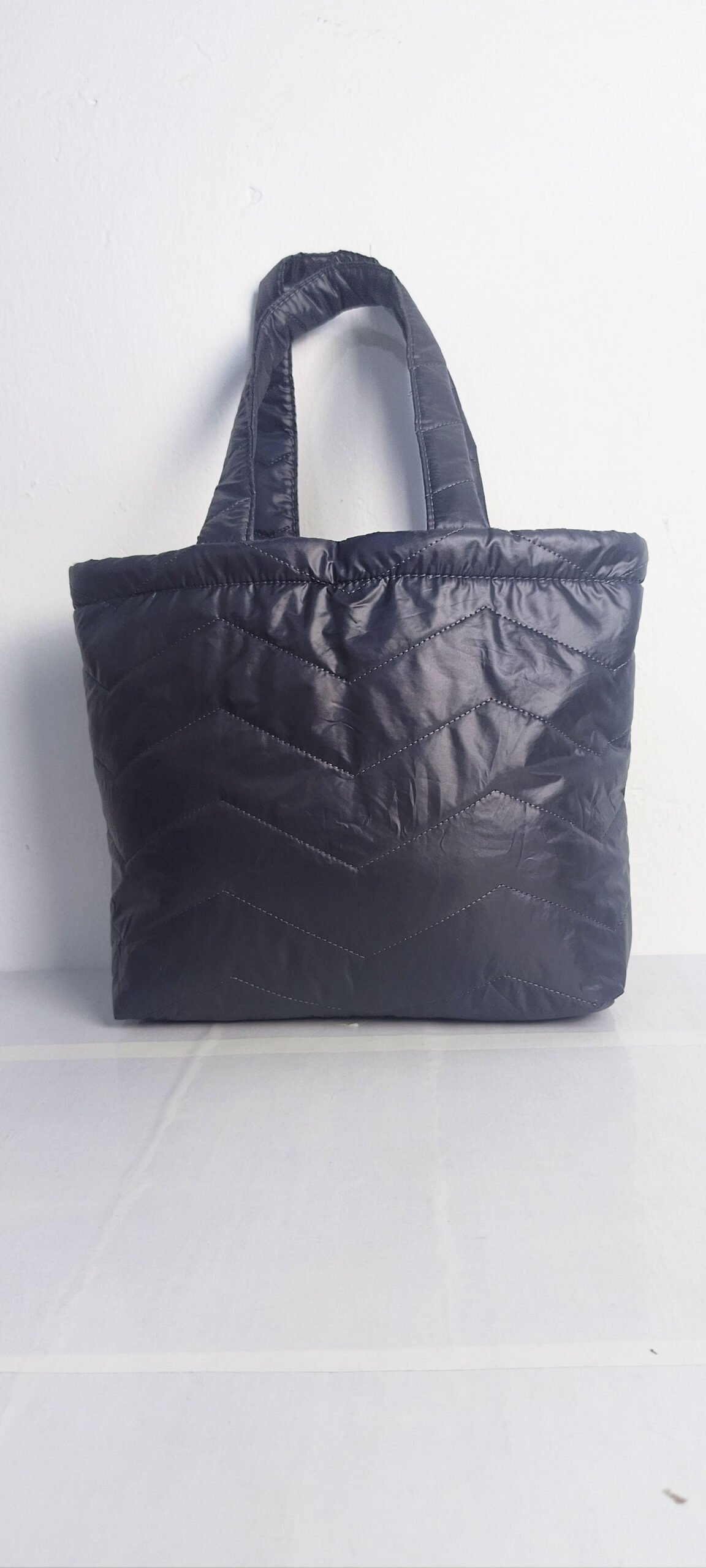 tote bag acolchado - Imagen 3